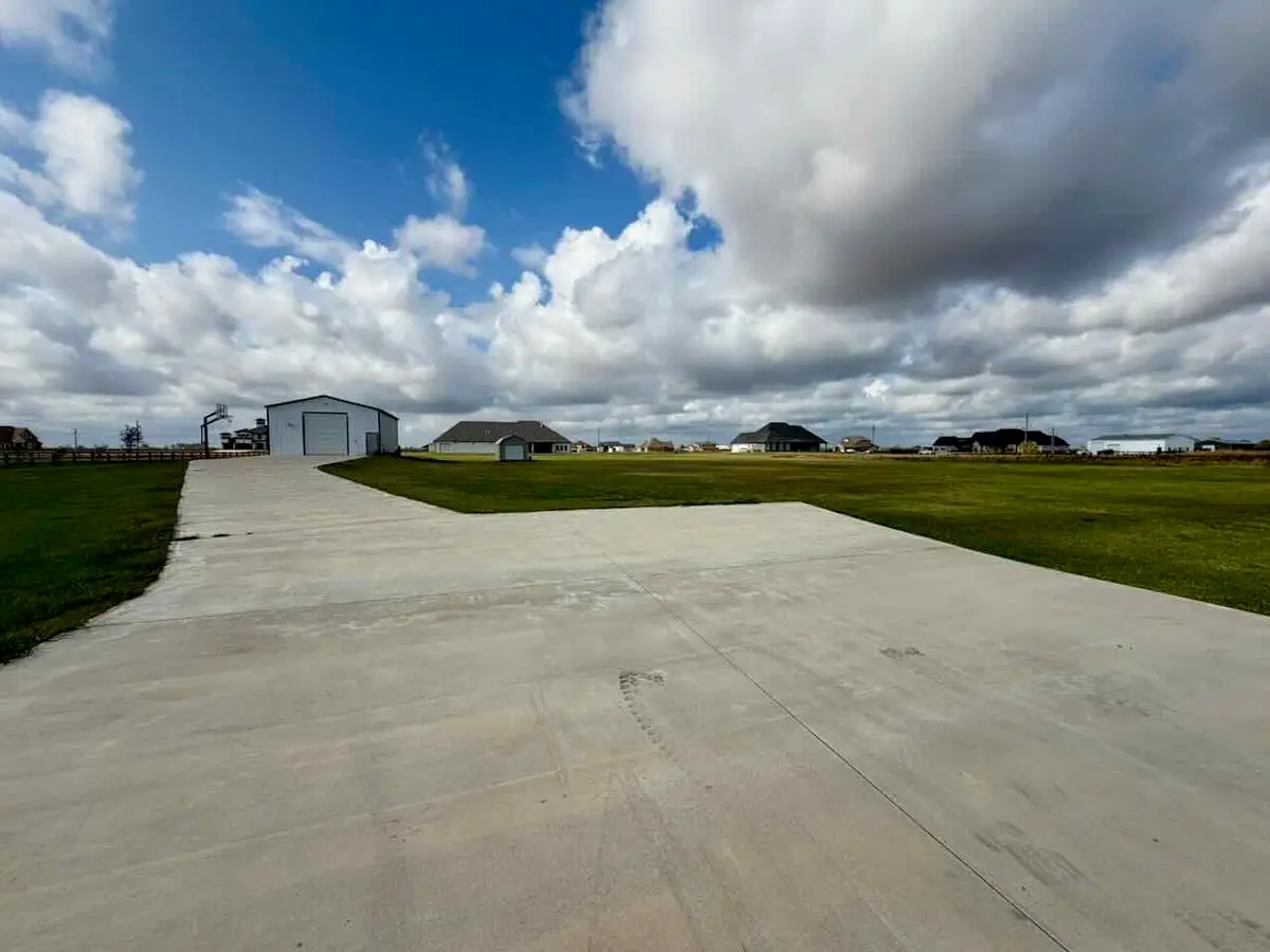 3844 S Pine Island Road, Beaumont, TX 77713 - Image #1