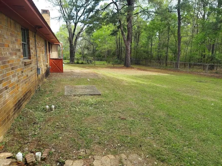 2704 Park Drive, Marshall, TX 75670 - Image #3