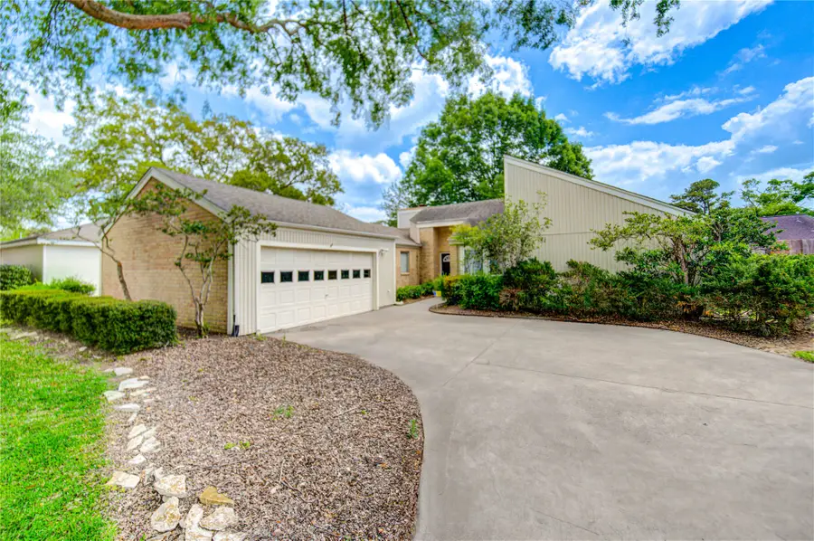 1063 Apache Falls Drive, Katy, TX 77450 - #2