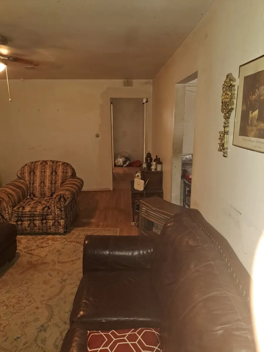 102 Amanda Street, Conroe, TX 77304 - #2