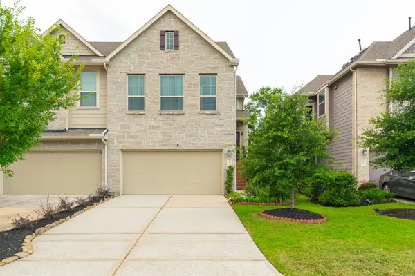 25366 Fallen Acorn Court, Porter, TX 77365