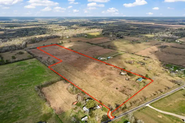 4041 County Road 2058, Hull, TX 77564