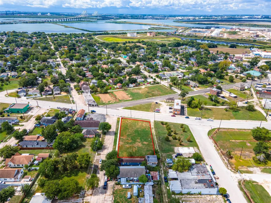 3304 Market Street, Baytown, TX 77520 - #2