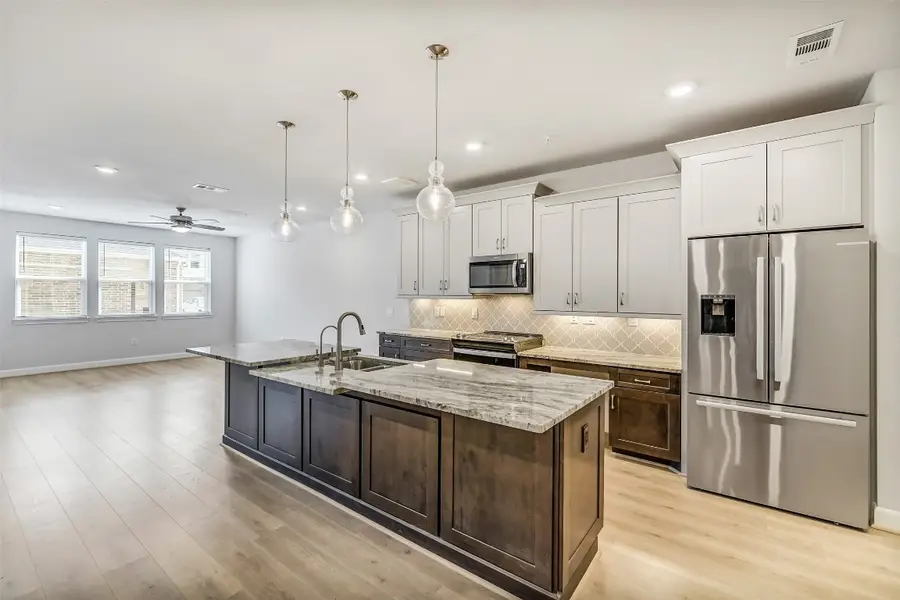 6804 Westview Drive #2106, Houston, TX 77055 - #2