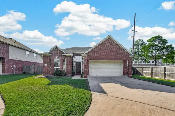 2902 Tara Gables Ct, Houston, TX 77082