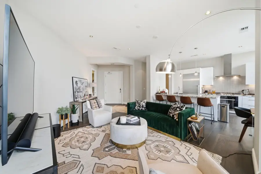 1409 Post Oak Boulevard #1903, Houston, TX 77056 - Image #3