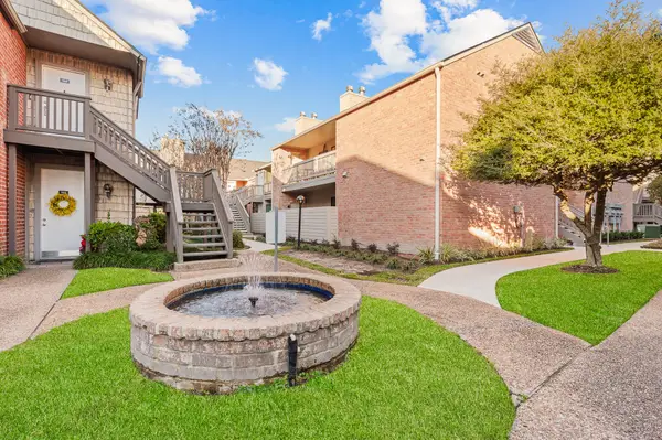 2829 Timmons Lane #201, Houston, TX 77027