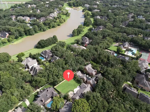 1422 Oyster Point Drive, Sugar Land, TX 77478