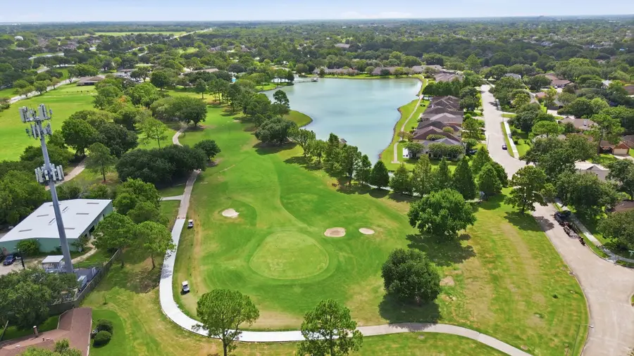 707 Laurel Grove Lane, Pearland, TX 77584 - #2