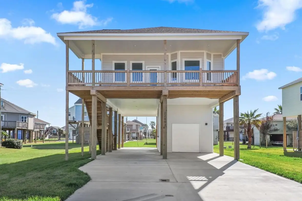 22803 Miramar Drive, Galveston, TX 77554 - Image #1
