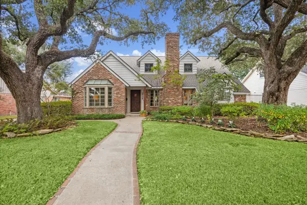 7714 Skyline Drive, Houston, TX 77063