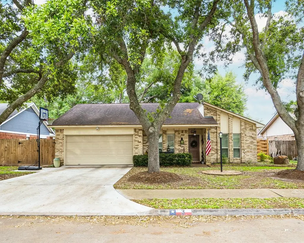 3 Columbella Street, Bay City, TX 77414 - #1