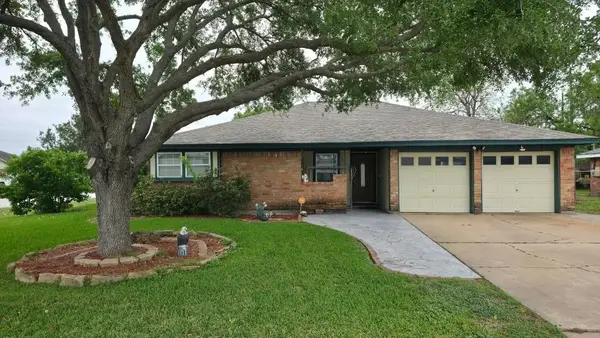 3706 Catalina Drive, Deer Park, TX 77536
