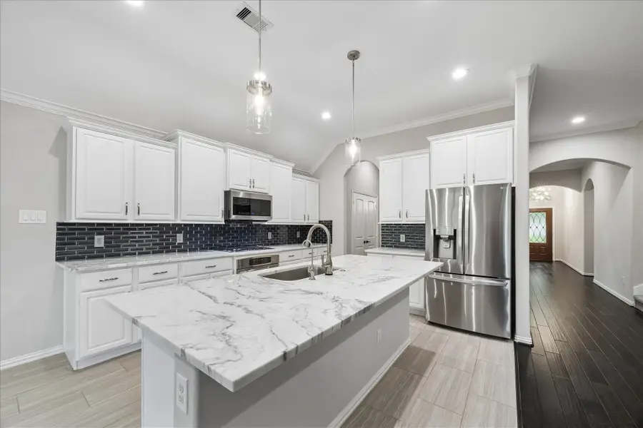 6304 Wood Creek Ln, League City, TX 77573 - #3
