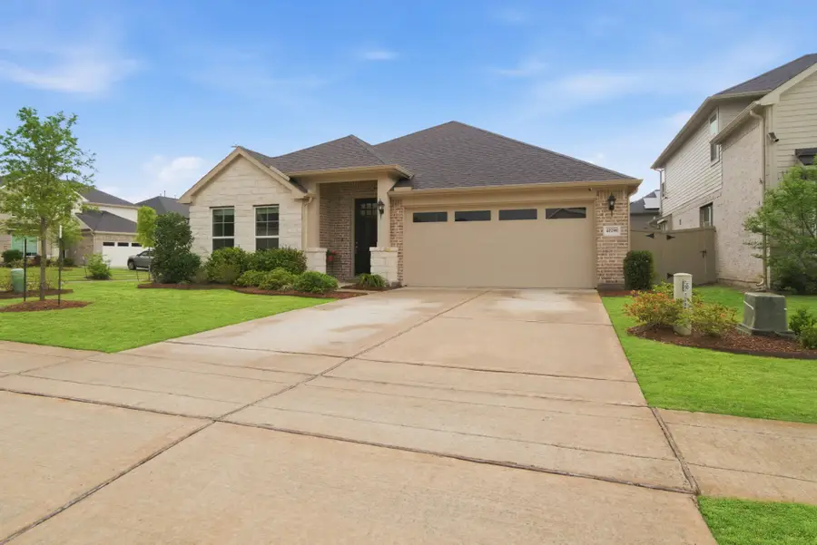 40298 S Heron Heights Way, Magnolia, TX 77354 - #2