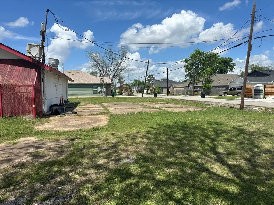 8019 Scott Street, Houston, TX 77051 - #3