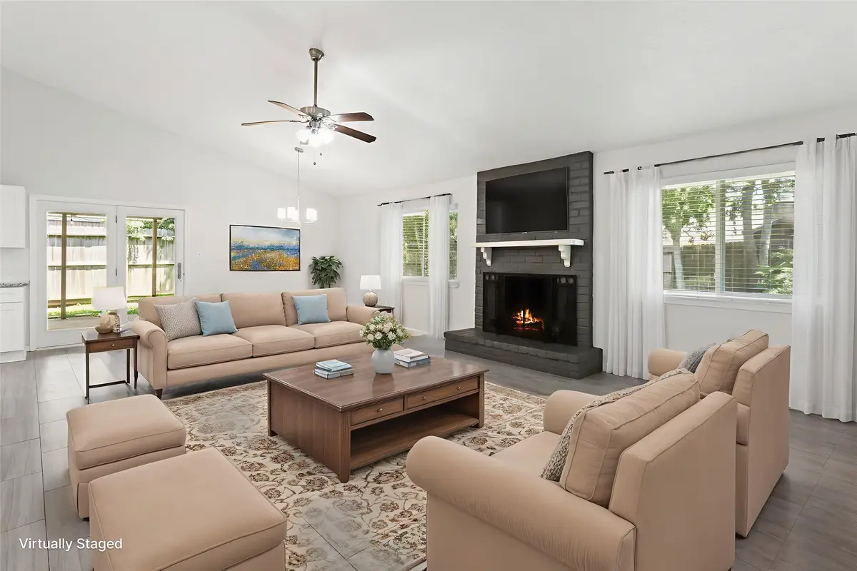 16915 Stardale Lane, Friendswood, TX 77546 - Image #1