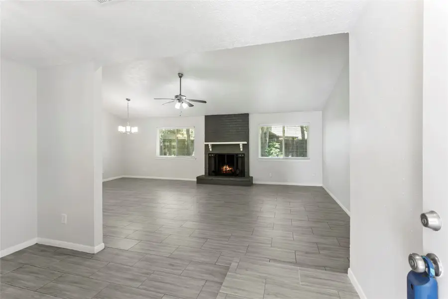 16915 Stardale Lane, Friendswood, TX 77546 - Image #3