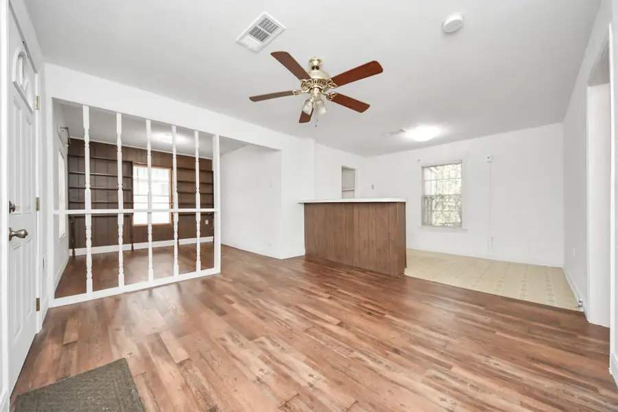 132 Hoffman Street, Houston, TX 77020 - #3