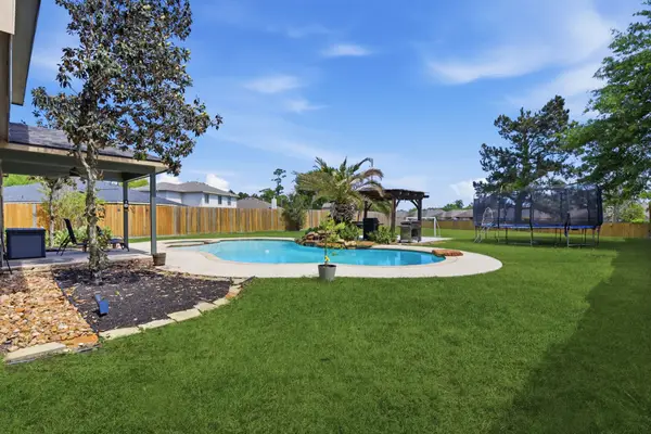 32203 Willow Creek Park, Conroe, TX 77385