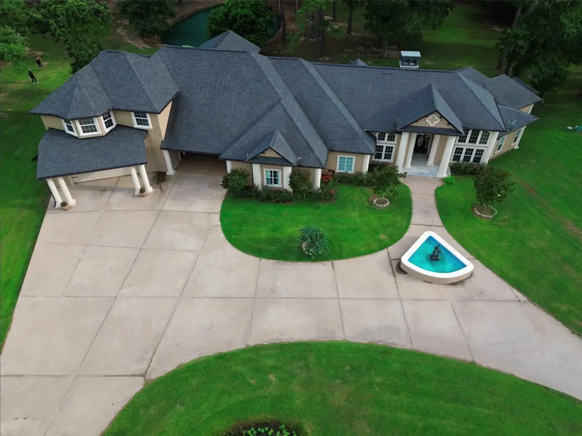 32660 Willow Bend Road, Waller, TX 77484 - #1
