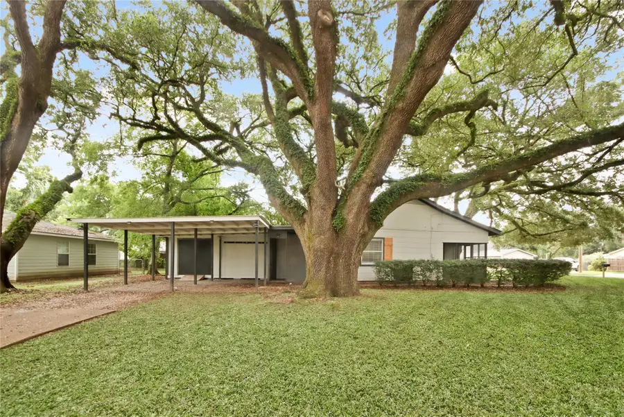 1401 Cos Street, Liberty, TX 77575 - Image #3