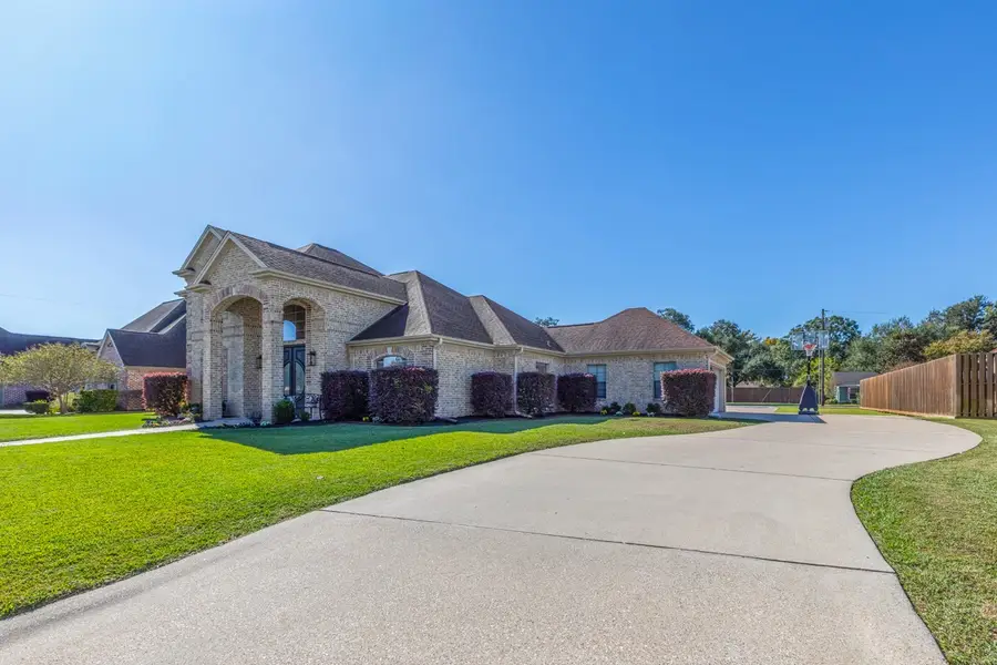 913 Doornbos Lane, Nederland, TX 77627 - Image #3