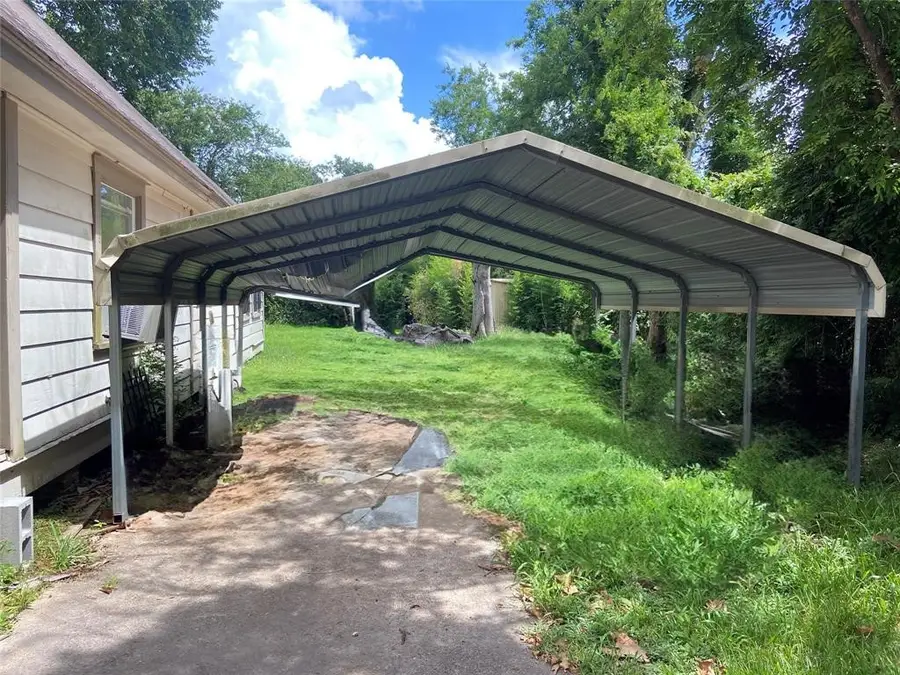 1202 Pine Avenue, Orange, TX 77630 - #2