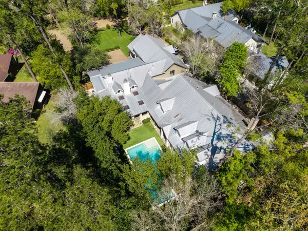 354 Piney Point Road, Houston, TX 77024
