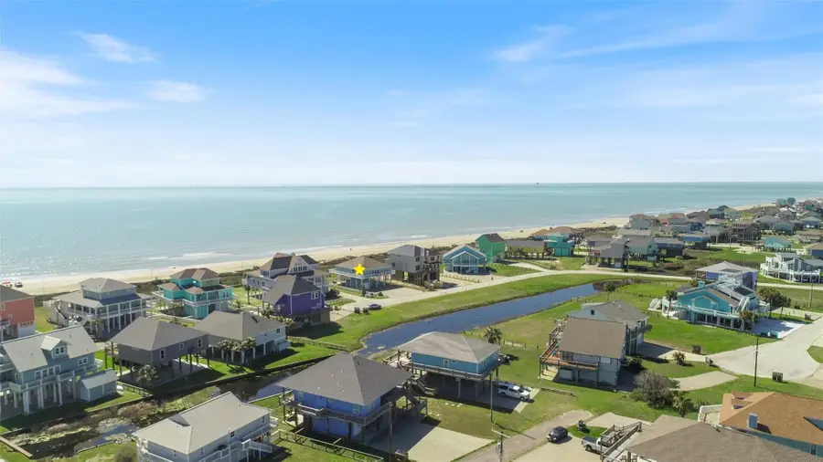 3026 Copacabana Drive, Crystal Beach, TX 77650 - #2