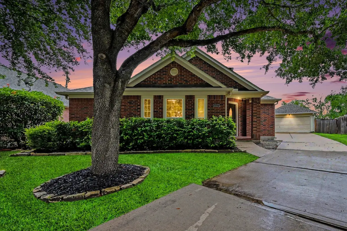 4527 Lake Halbert Lane, Richmond, TX 77406 - #1