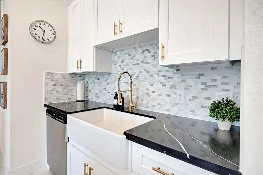 5908 St Augustine Street #B, Houston, TX 77021 - Image #2