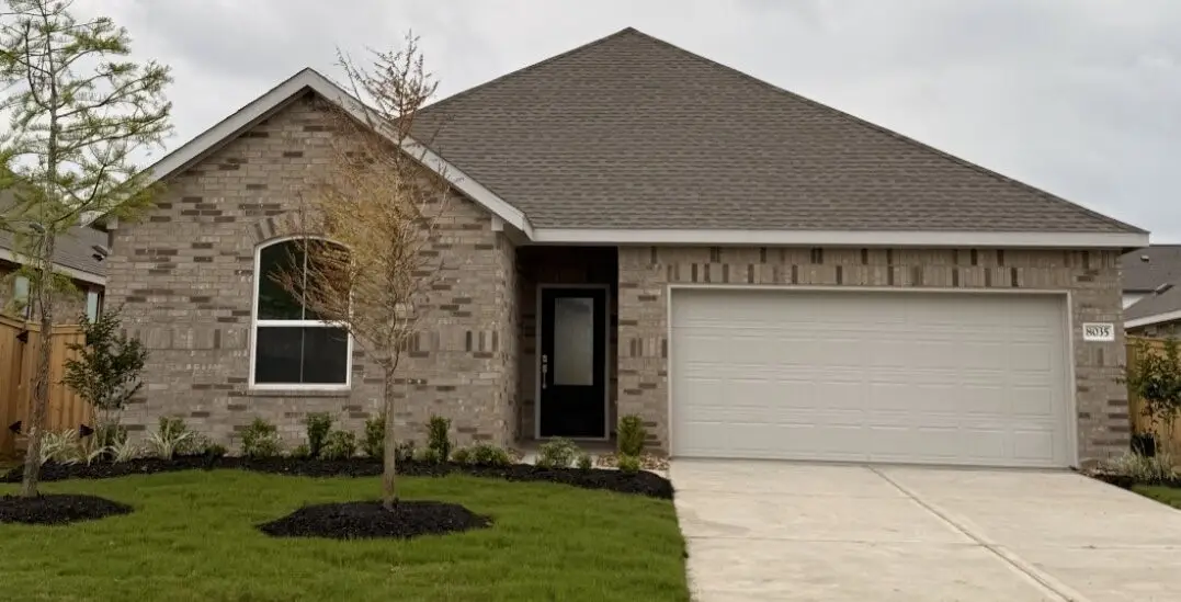8035 Topaz Ridge Drive, Angleton, TX 77515 - #1