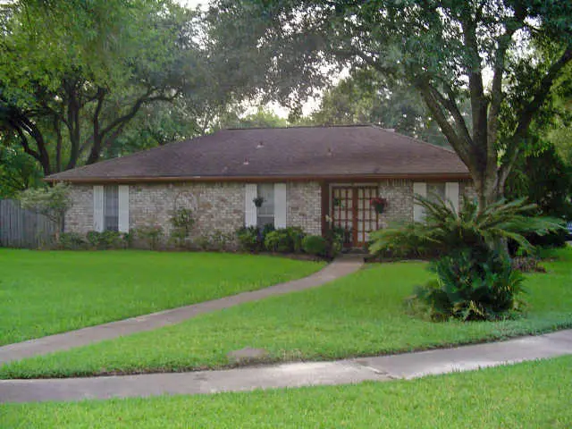 6202 Wagonwheel Circle, Houston, TX 77088 - #1