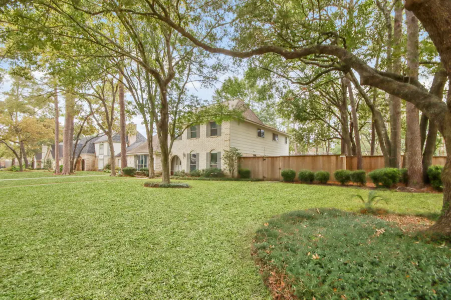 11802 Normont Drive, Houston, TX 77070 - Image #3