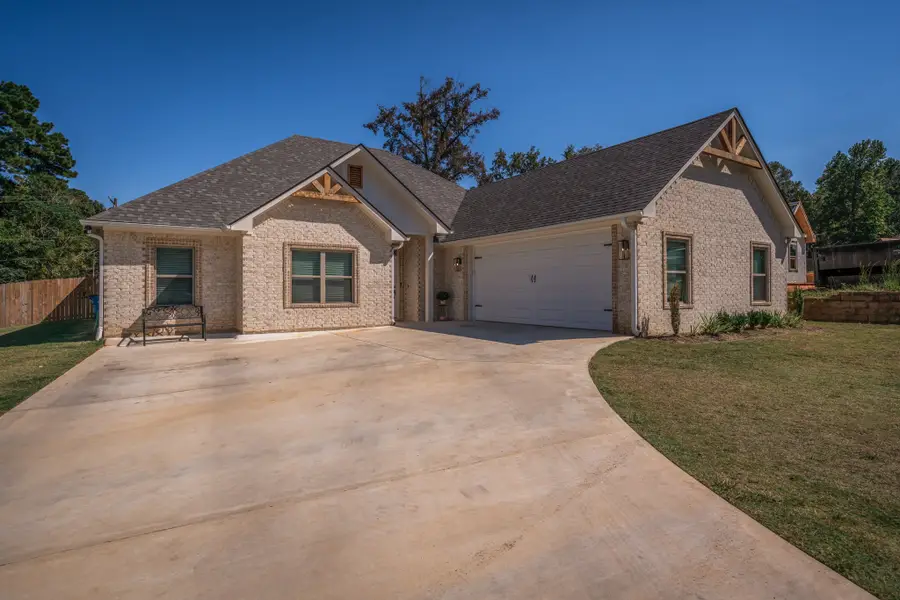 215 Millridge, White Oak, TX 75693 - #2