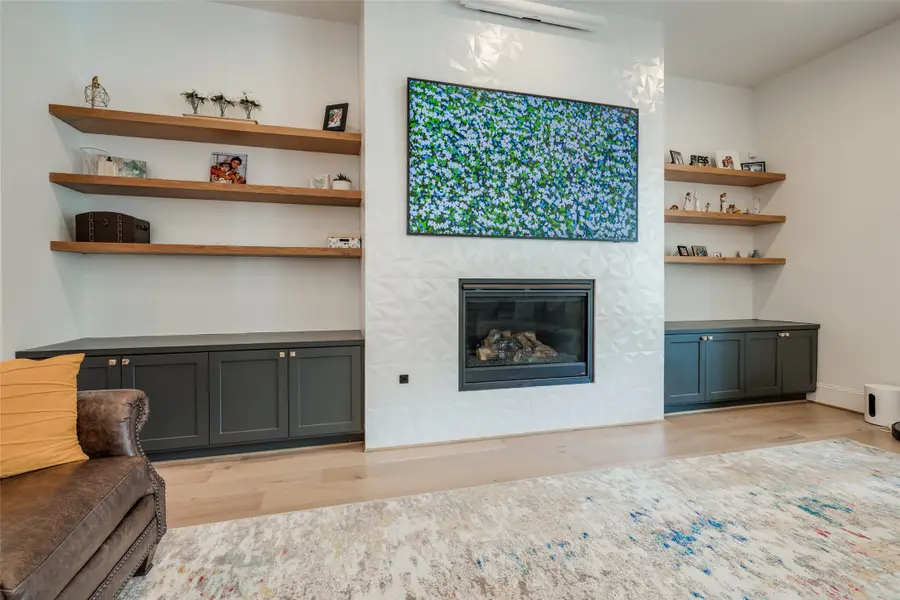 907 W 43rd Street, Houston, TX 77018 - #3