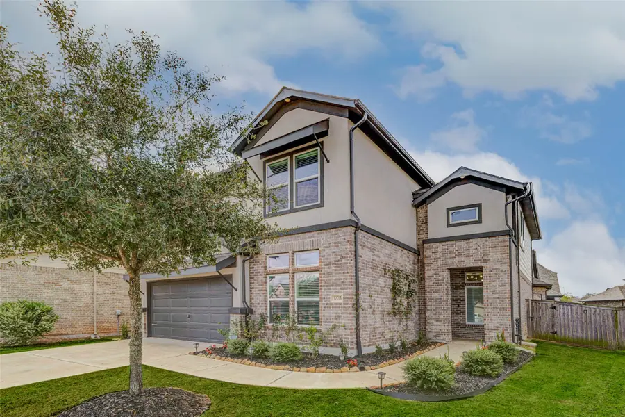 30715 Parkside Passage Drive, Fulshear, TX 77441 - #2