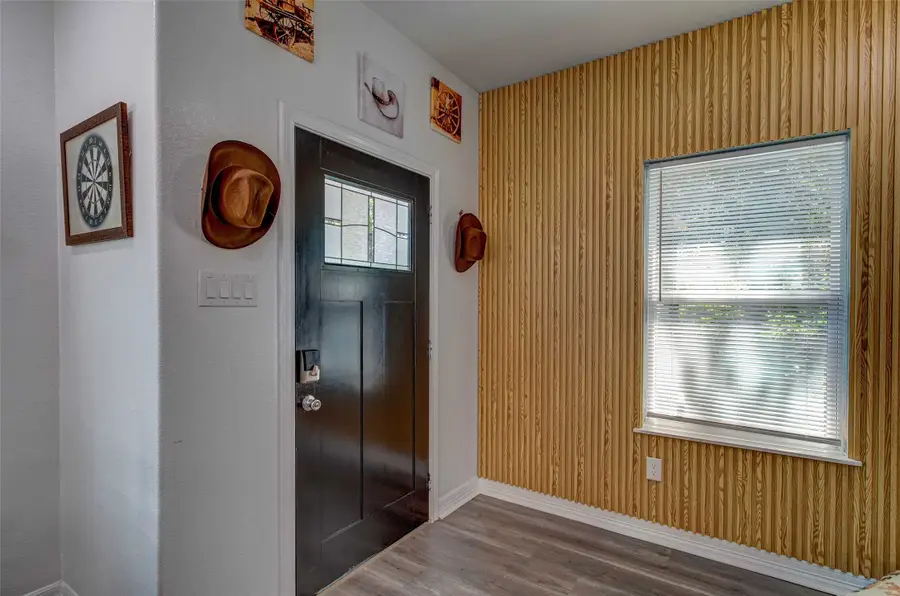 9816 Masterson Street, Houston, TX 77029 - Image #2