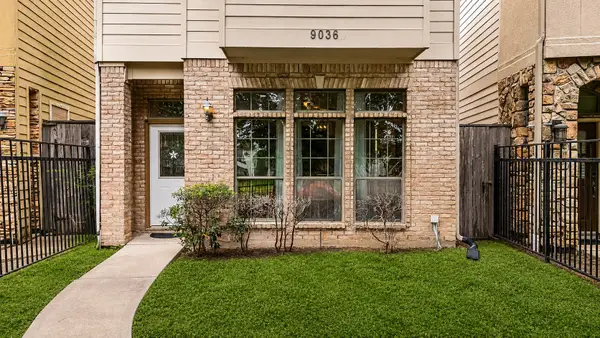 9036 Lakes At 610 Drive, Houston, TX 77054