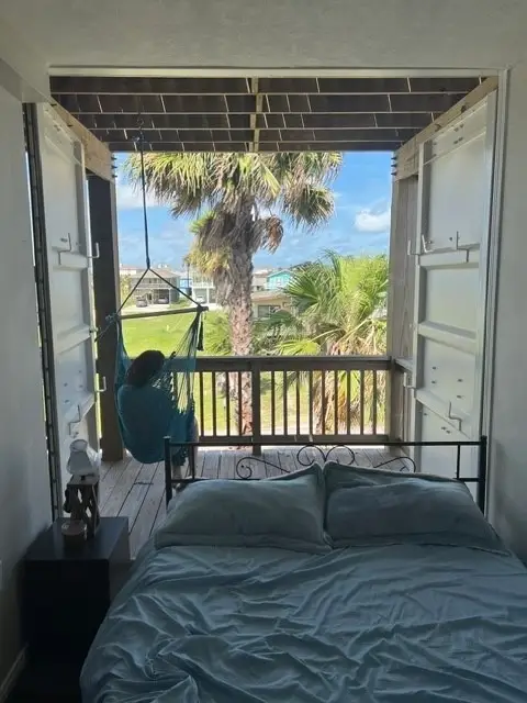 4016 Las Palmas Street, Galveston, TX 77554 - #2