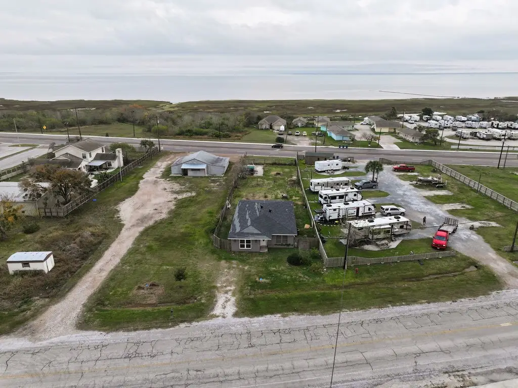 2142 Sailboat Drive, Port Lavaca, TX 77979 - Image #1