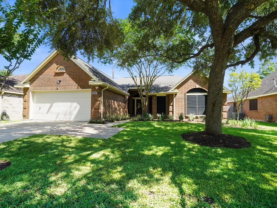 2711 N Peach Hollow Circle, Pearland, TX 77584 - #2