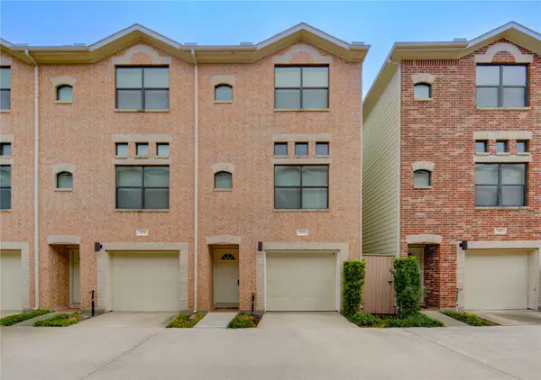 11315 Main Street #204, Houston, TX 77025