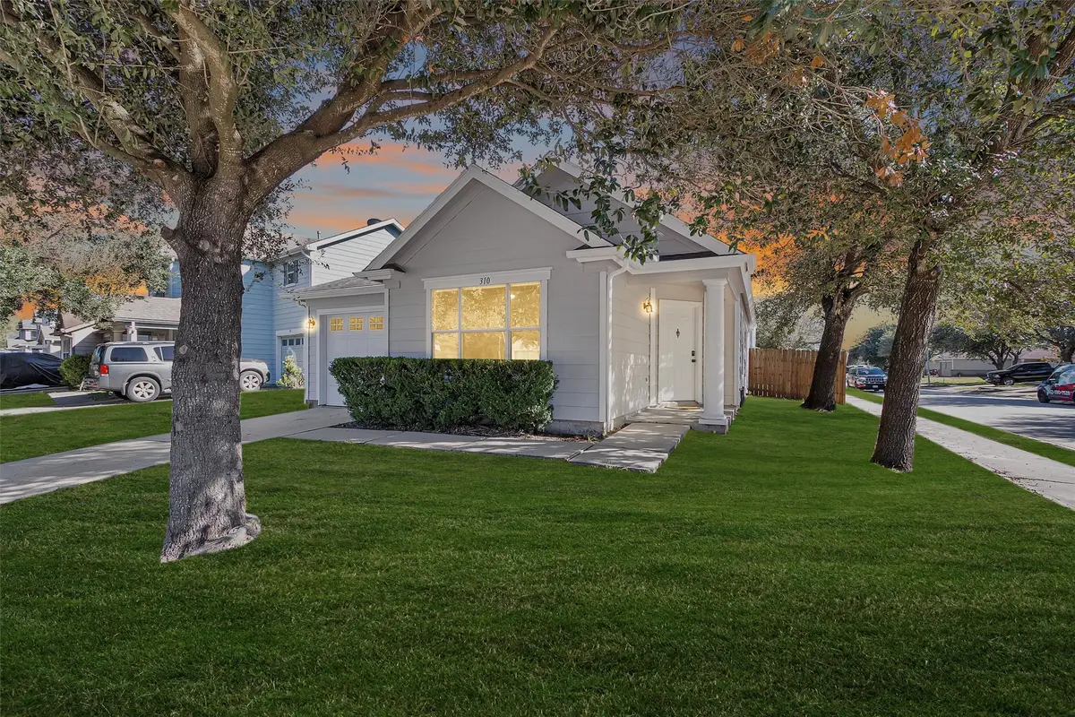 310 Remington Creek Drive, Houston, TX 77073 - Image #1