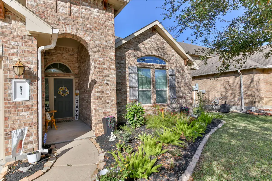 814 Fairway Drive, La Porte, TX 77571 - Image #3