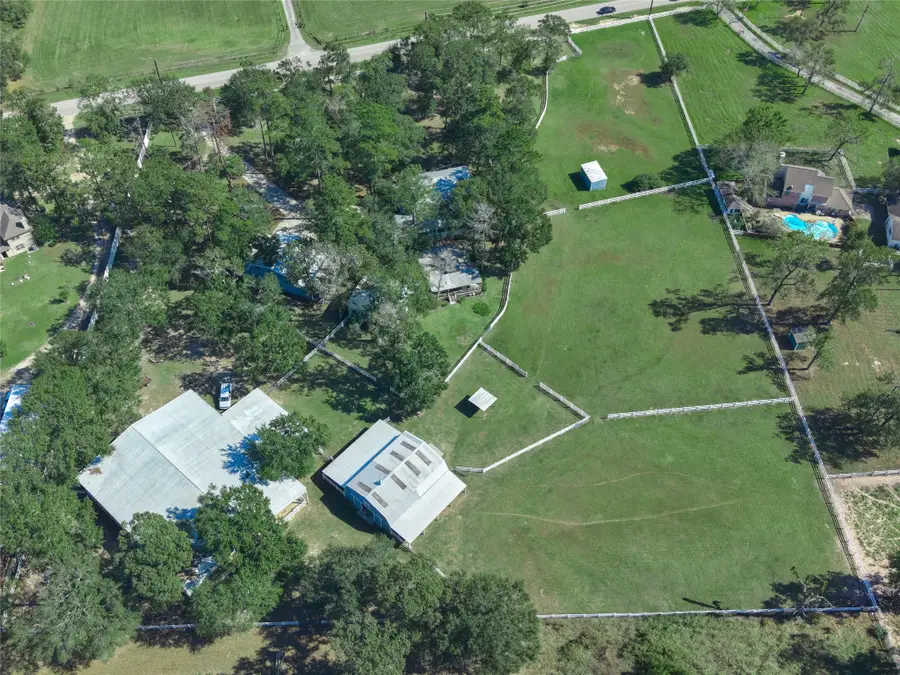 28207 Dobbin Huffsmith Road, Magnolia, TX 77354 - Image #2