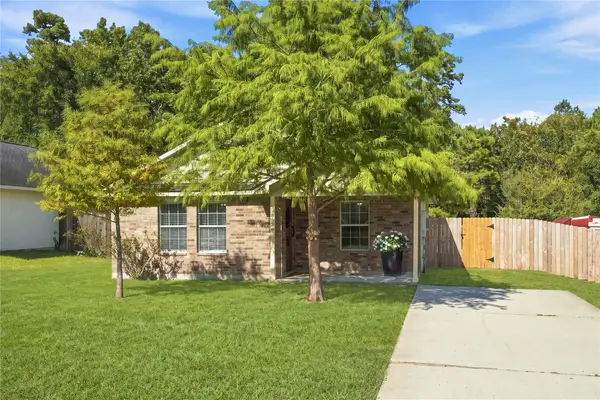 8836 E Buffalo Circle, Willis, TX 77378