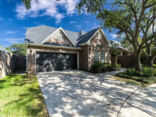 5407 Lake Place Drive, Houston, TX 77041