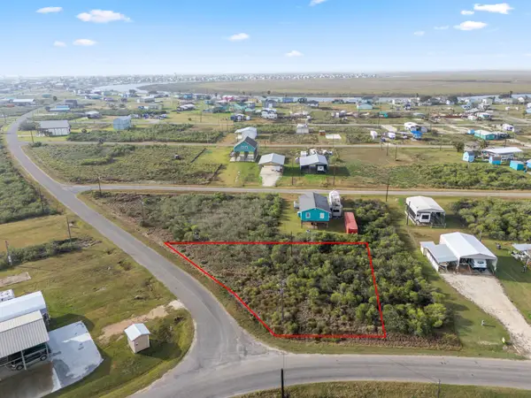 6175 Bonita Street, Sargent, TX 77414